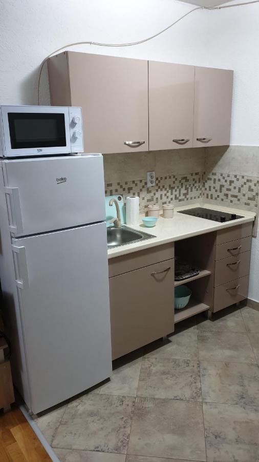 Apartments In City Center คูมาโนโว ภายนอก รูปภาพ